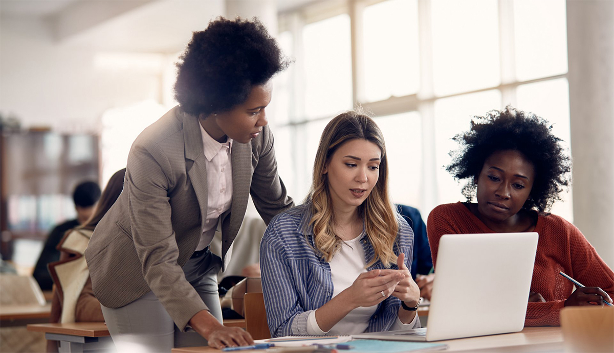 Spotlight on Issues Facing Women in Academia: The Service Inequity - Loyola  Marymount University Newsroom